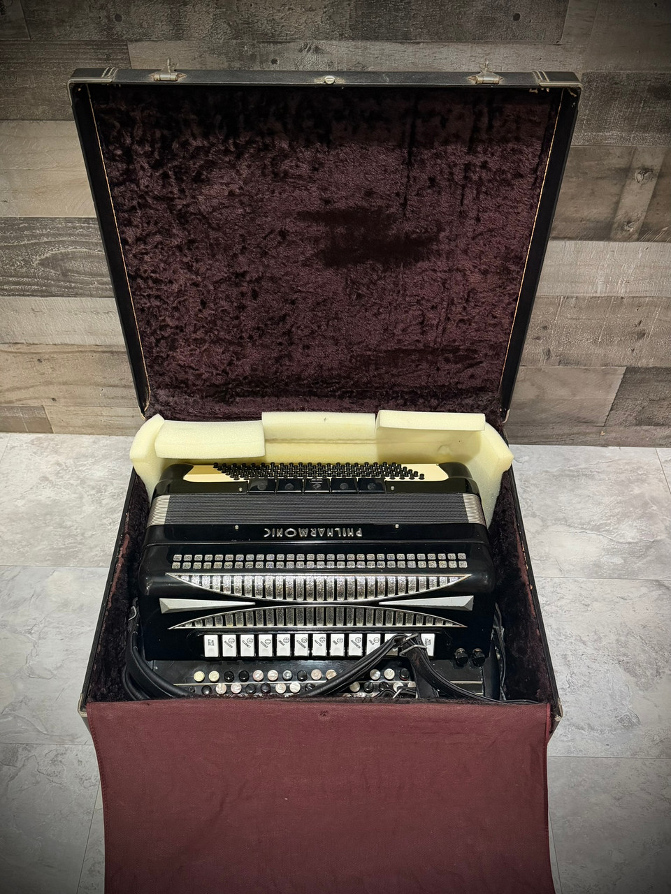 Philharmonic Vintage Accordion w/ Case - Used | Musician Madness