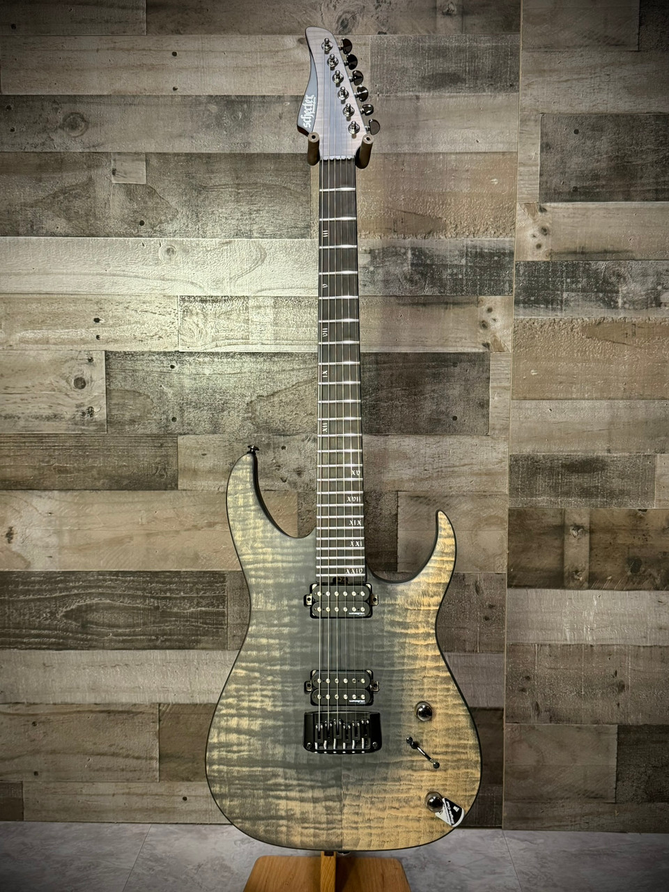 Schecter Banshee Mach-6 - Fallout Burst (1410) | Musician Madness