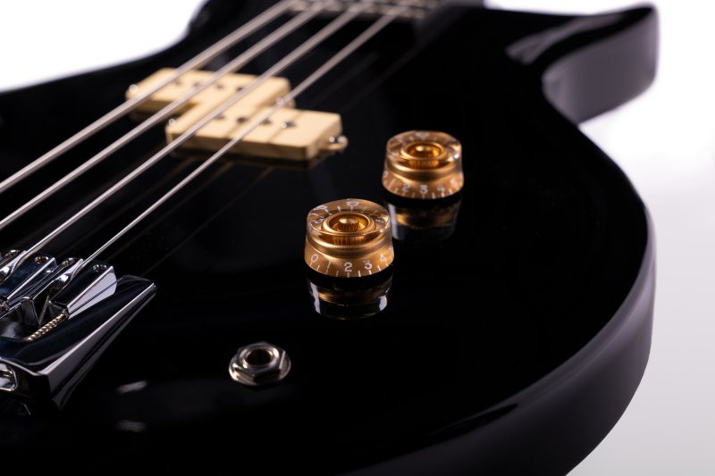 Washburn SB4B Wing Series Scavenger Electric Bass. Black (SB4B-U) | Musician Madness