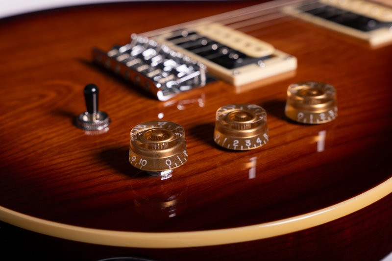 Washburn R5TS Wing Series Raven Electric Guitar. Tobacco Sunburst (R5TS-U) | Musician Madness