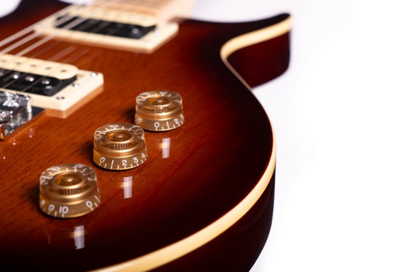 Washburn R5TS Wing Series Raven Electric Guitar. Tobacco Sunburst (R5TS-U) | Musician Madness