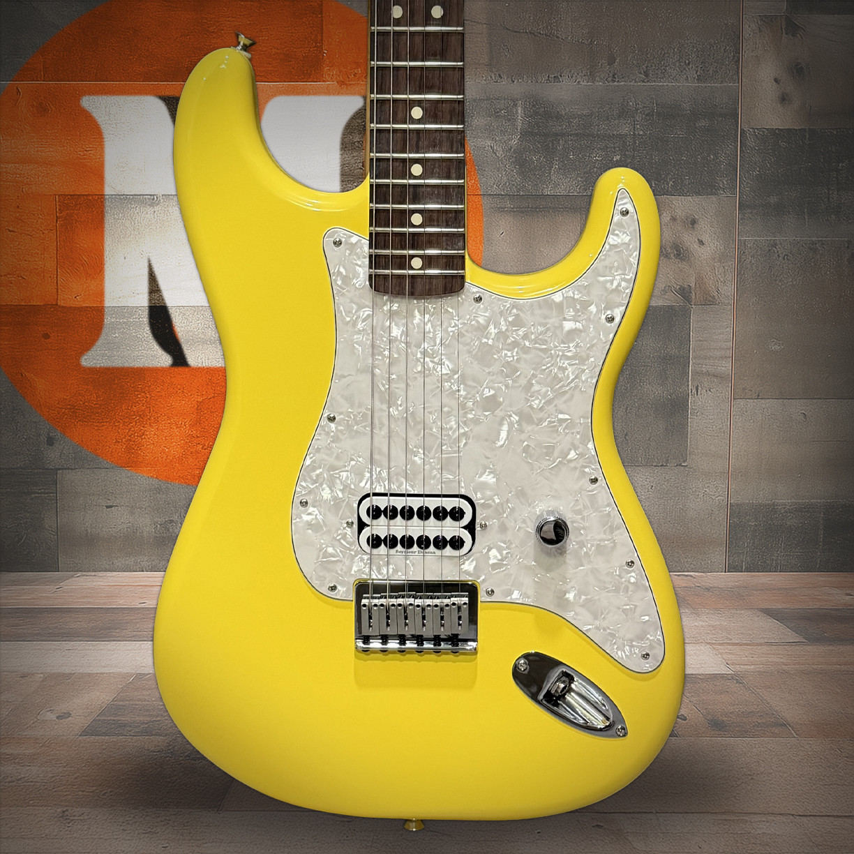 Fender Tom DeLonge Stratocaster Rosewood Fingerboard, Graffiti Yellow | Musician Madness