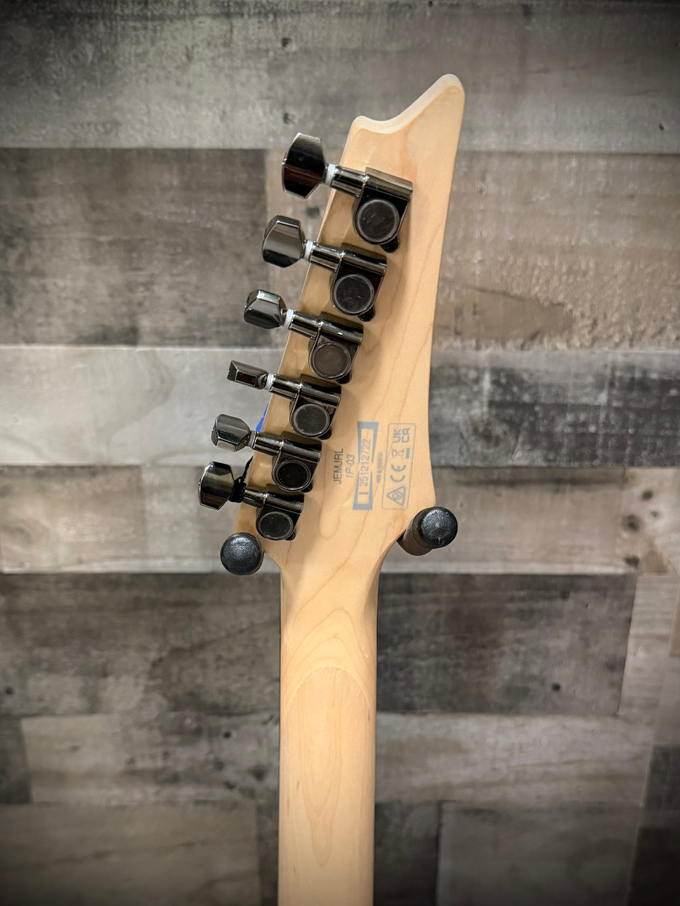Ibanez Steve Vai Signature 6 String Electric Guitar - Left Handed - White (JEMJRLWH) | Musician Madness