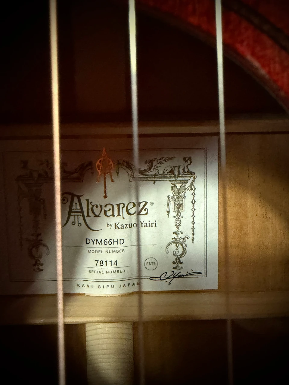 Alvarez DYM66HD Yairi Honduran Masterworks Dreadnought Acoustic Guitar (DYM66HD_06) | Musician Madness