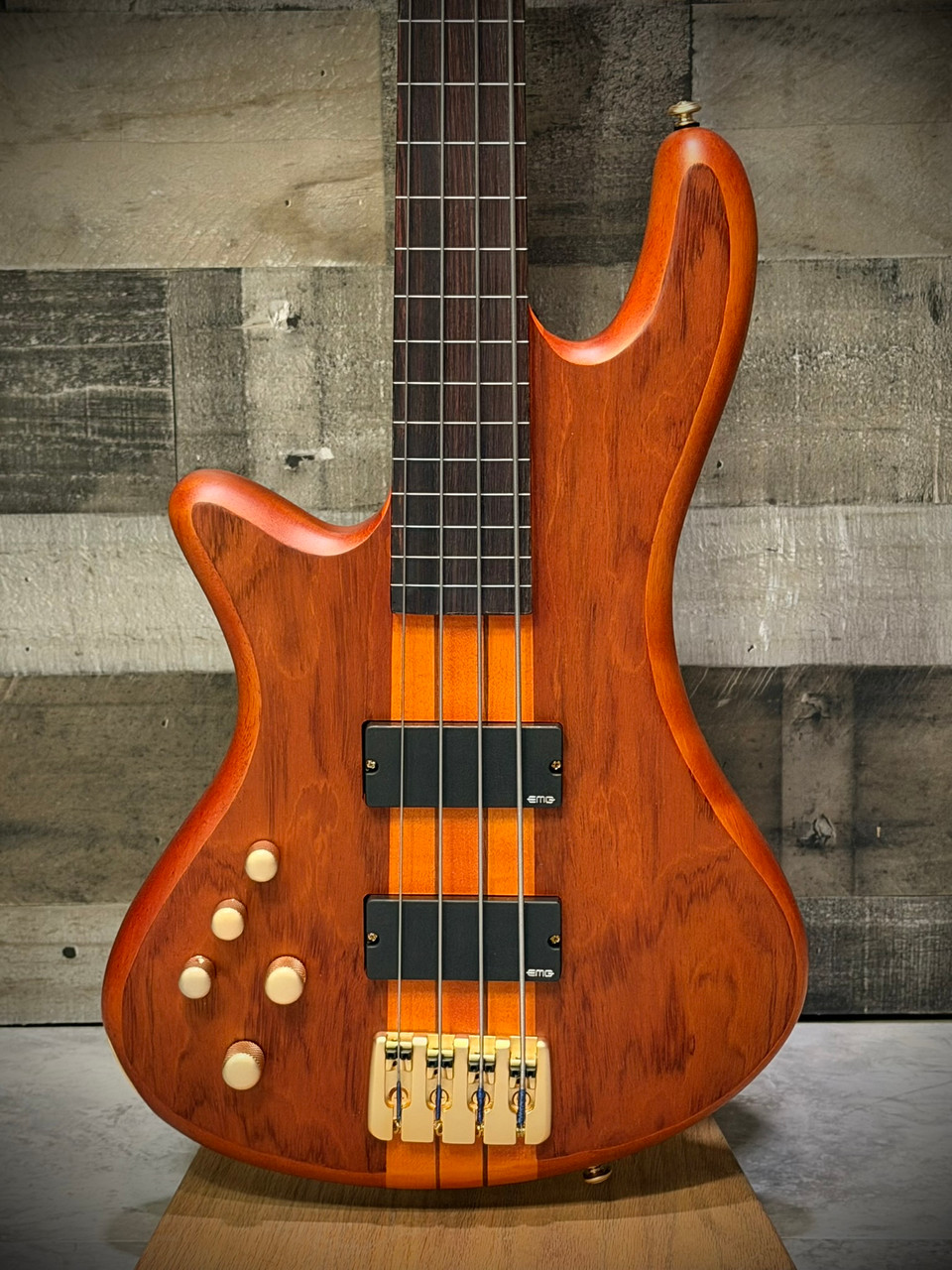 Schecter Stiletto Studio-4 FL LH : 2765  Honey Satin (2765) | Musician Madness
