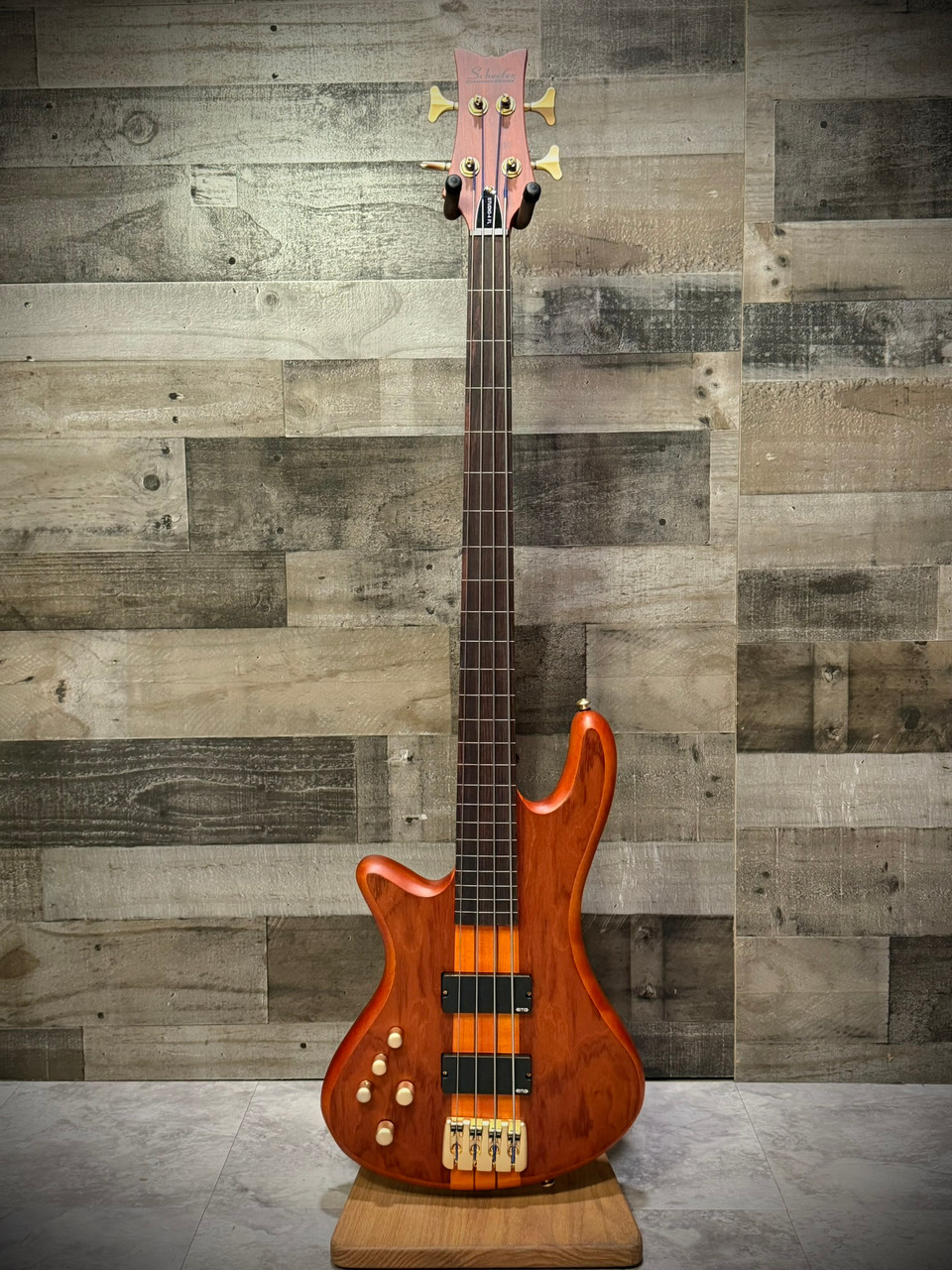 Schecter Stiletto Studio-4 FL LH : 2765  Honey Satin (2765) | Musician Madness