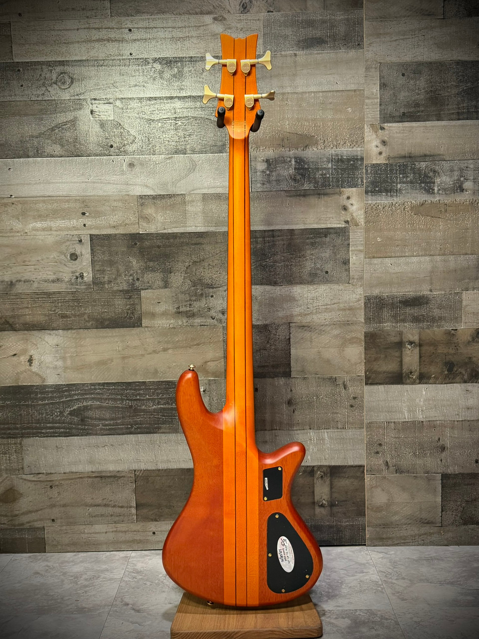 Schecter Stiletto Studio-4 FL LH : 2765  Honey Satin (2765) | Musician Madness