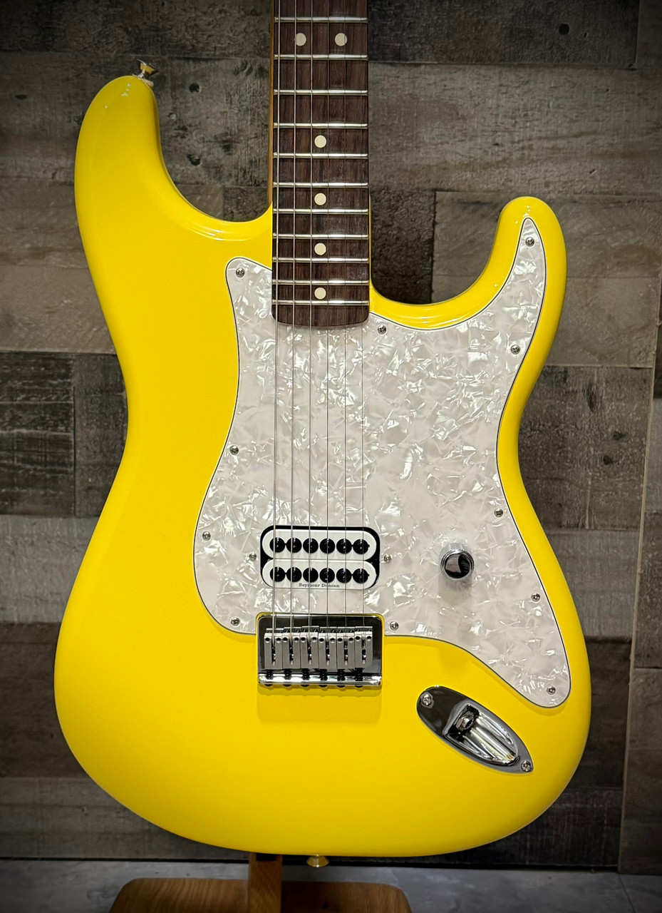 Fender Tom DeLonge Stratocaster Rosewood Fingerboard - Graffiti Yellow Picks & Strap Bundle | Musician Madness