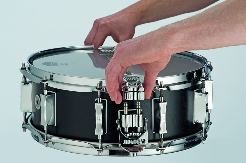 Sonor Gavin Harrison Birch 14x5.25 Snare Drum PREM PACK-Semi Gloss Black (SSD-140525-GHPRM)