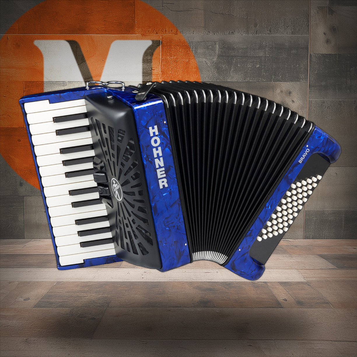 Hohner Bravo II 48 Accordion - Pearl Blue (BR48BLUE) | Musician Madness