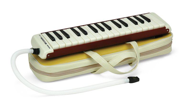 Suzuki S-32C Soprano Melodeon w/ Case (S-32C-U) | Musician Madness