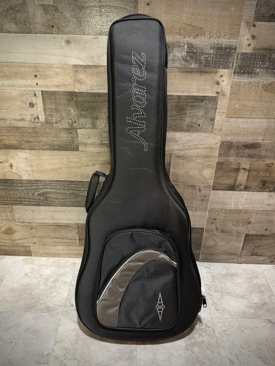 Alvarez Laureate LF70E Folk/OM Acoustic-Electric - Herringbone Blacktop (LF70E_Herringbone_Blacktop)