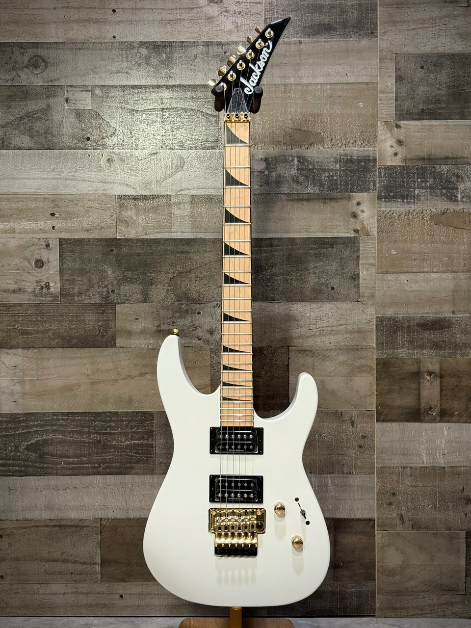 Jackson X Series Soloist SLXM DX Electric Guitar - Snow White | Musician Madness