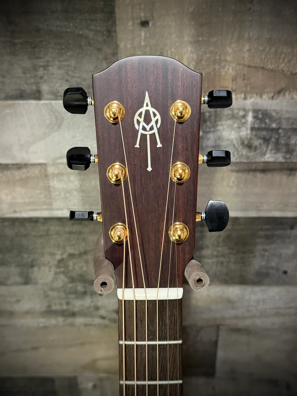 Alvarez Yairi Masterworks DYM70CE Dreadnought Cutaway Acoustic-Electric Guitar (DYM70CE) | Musician Madness