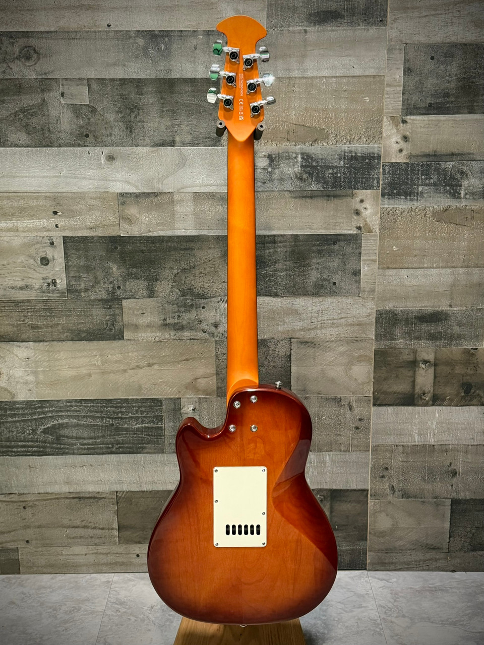 Ovation Viper IV-1G Limited Edition 6-String Electric Guitar w/Gig Bag - Honey Burst | Musician Madness
