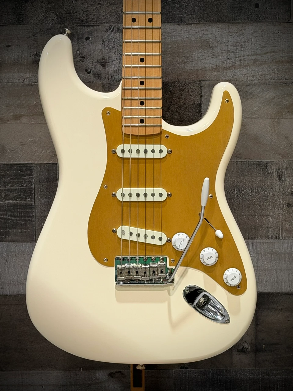 Fender 2001 Jimmy Vauhghan Tex-Mex Signature Stratocaster - Olympic White | Musician Madness
