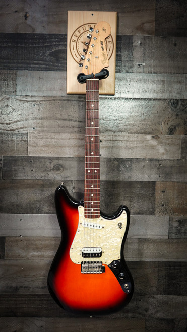 Fender Cyclone 2 Tone Sunburst Electric Guitar (Used)