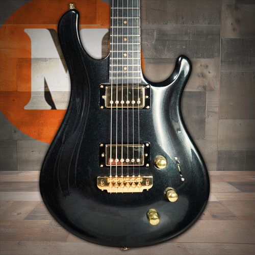 Flaxwood Rautia Glossy Black w/ Gold Hardware (Used) | Musician Madness