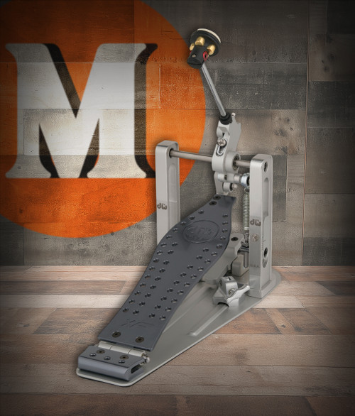 DW MFG Series Machined Direct Drive Single Bass Drum Pedal with Extended Footboard (DWCPMDDXF) | Musician Madness