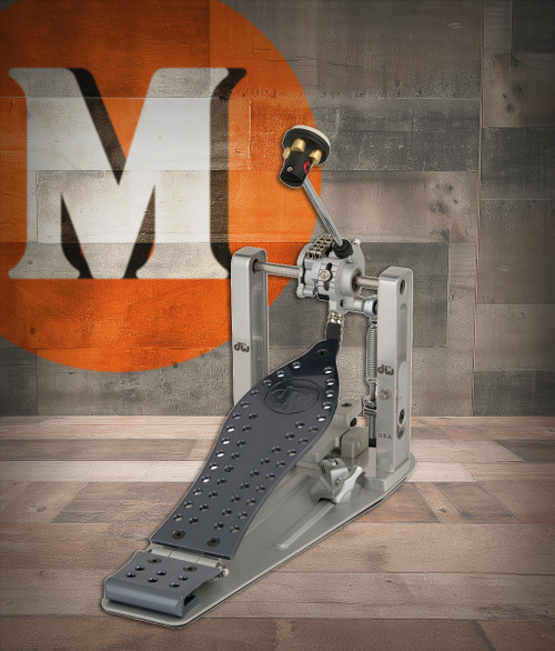 DW MFG Series Chain Single Pedal (DWCPMCD) | Musician Madness