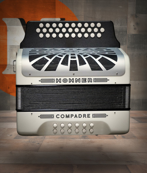 Hohner Compadre FBbEb White w/ Hard Case Silver Grille (COFW-N)|Musician Madness