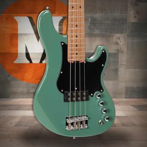 Cort GB Short Scale Bass Guitar w/ Gig-Bag - Forest Green (GBSHORTSCALEFGRB-U) | Musician Madness