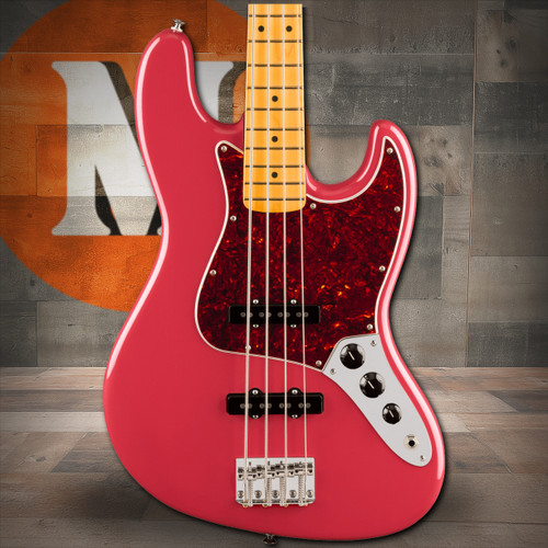 Fender American Professional Classic Jazz Bass Maple Fingerboard, Faded Dakota Red | Musician Madness