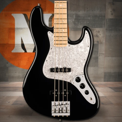 Fender U.S.A. Geddy Lee Jazz Bass Maple Fingerboard, Black | Musician Madness