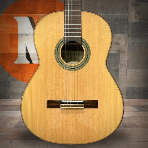 Alvarez CC7 Cadiz Concert Classical Acoustic Guitar - Open Box (CC7) | Musician Madness