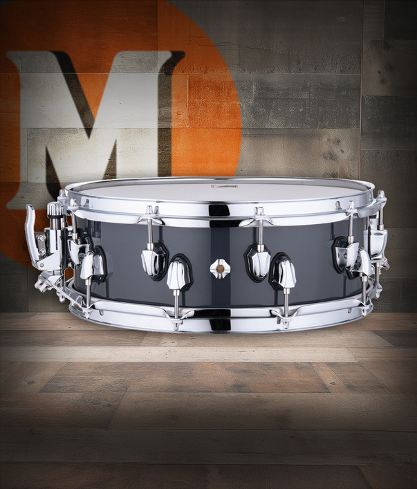Mapex Black Panther Razor 14" x 5.5" Snare Drum – Dark Grey (BPNML4500CGD) featuring a maple shell, precision hardware, and bright, cutting tone for versatile drummers.