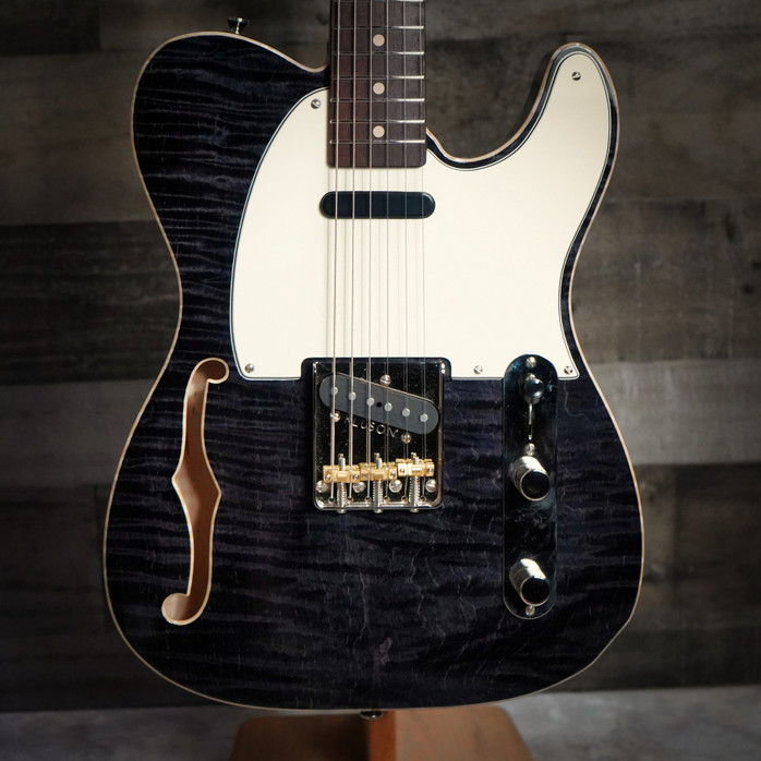 Double Day Broadwing Electric Guitar in Trans Black finish – boutique-style solid body with carved top, dual humbuckers, and premium handcrafted detailing