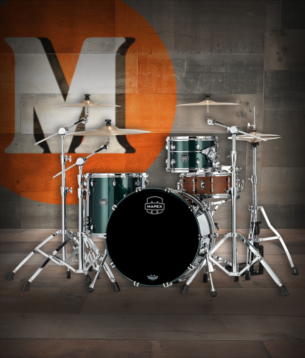 Mapex SE426XHPQ Saturn Evolution Hybrid Organic Rock 3-Piece Shell Pack in Brunswick Green finish, snare not included.