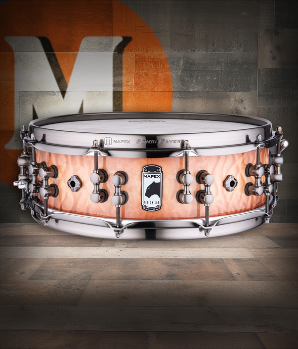 Mapex Black Panther Solidus 14" x 7" Snare Drum – Red Black Burst (BPNML4700CVD) featuring a thick maple shell, deep tone, and high-volume projection for bold, dynamic performance.