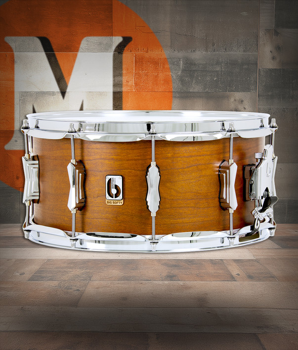 British Drum Co. BS-14-65-SN Big Softy Series Cherry and Balsa Snare 6.5" x 14" (BS-14-65-SN-U)