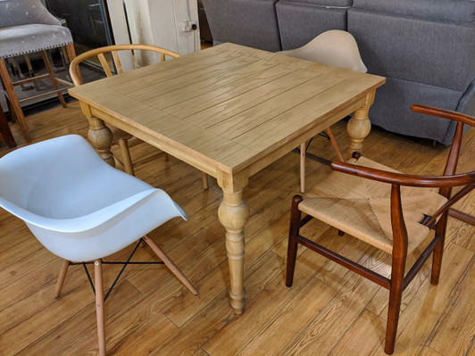Square 4S Bistro Table in Natural Square 4S Bistro Table in Natural