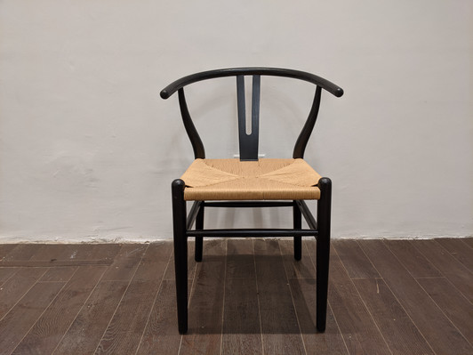 Wishbone Bistro Chair in Black Wishbone Bistro Chair in Black