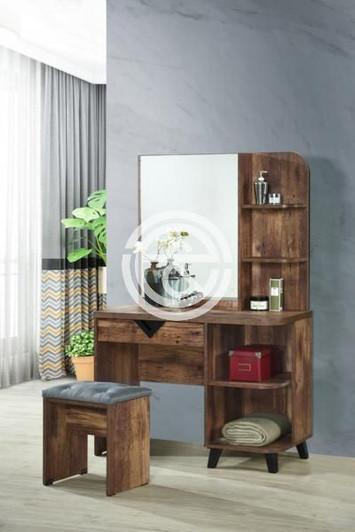 Texas Dresser with Mirror and Stool (French Oak Colour)