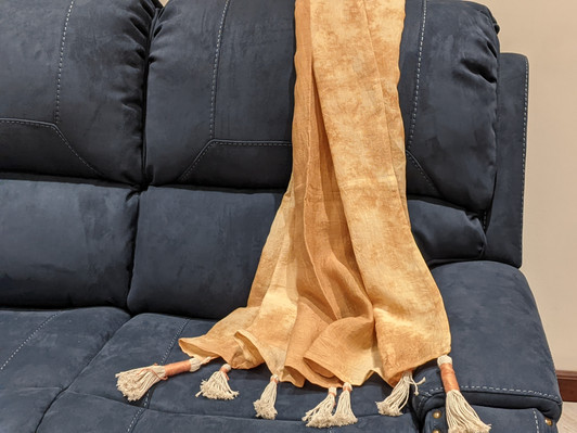 Tye and Dye Linen Throw with Tassels TH52 - A1387 130x170 cms Tye and Dye Linen Throw with Tassels TH52 - A1387 130x170 cms