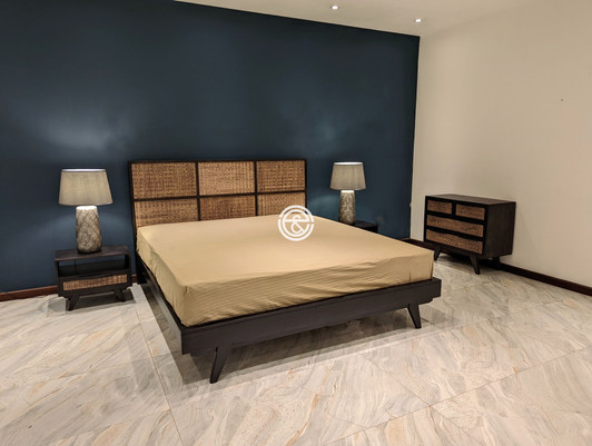 Java King Size Bed in Dark Wenge Color Java King Size Bed in Dark Wenge Color