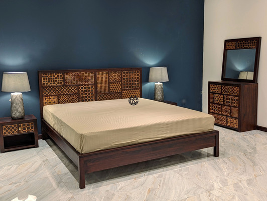 Shiraz King Size Bed (183X200) in Wenge Brown Shiraz King Size Bed (183X200) in Wenge Brown