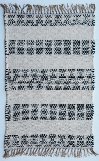 Jute/Chennile Shuttle Weave With Fringes - MH-11099 1.6 x 2.3m Jute/Chennile Shuttle Weave With Fringes - MH-11099 1.6 x 2.3m