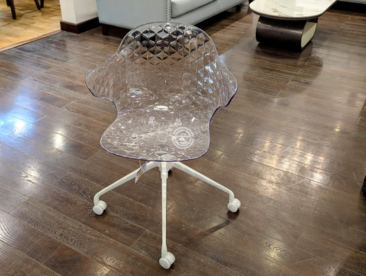 Tropez Swivel Chair   (Clear With White Base) Tropez Swivel Chair   (Clear With White Base)