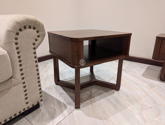 YG 3604 End Table In Walnut Finish YG 3604 End Table In Walnut Finish