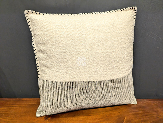 Textured Cushion Black And White A7754 - 45x45 CM
