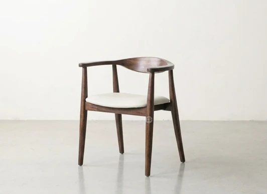 Fame Dining Chair In Rich Walnut