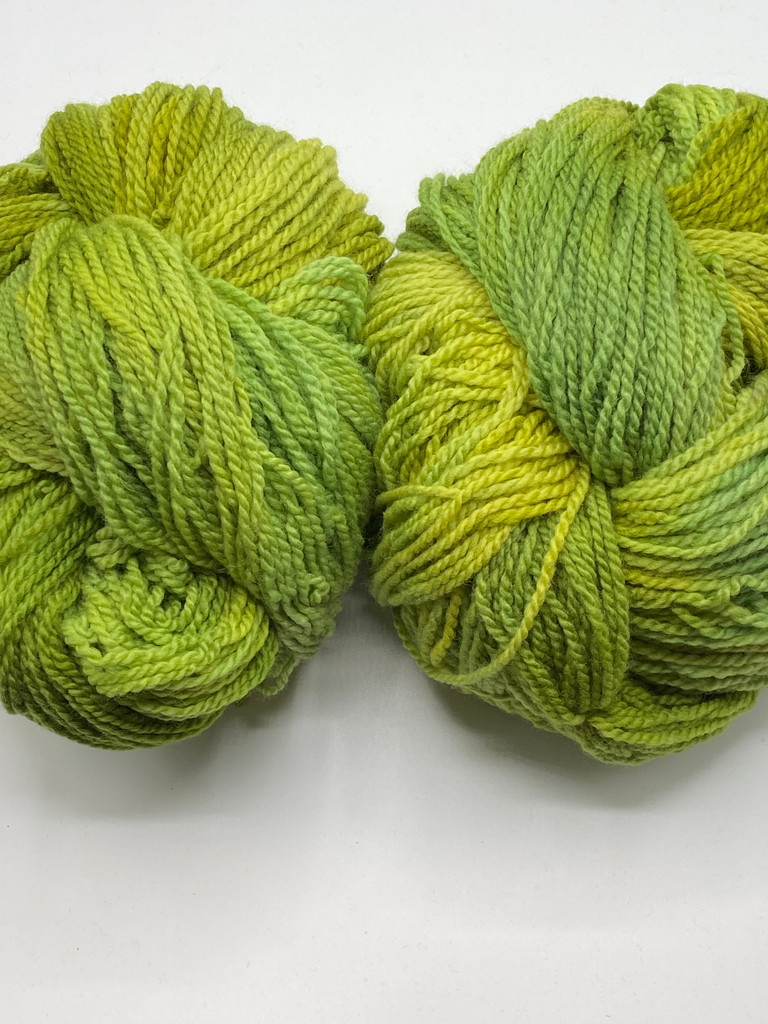 100% wool, great for knitting, felting, crocheting and weaving