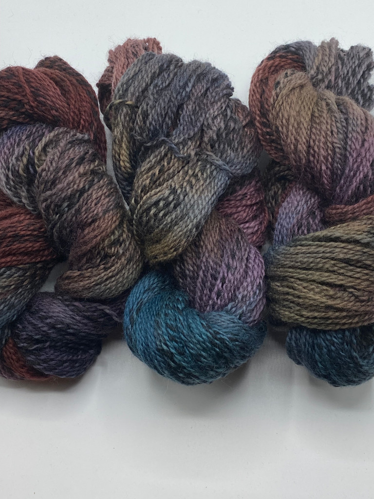 100% wool
Great for shawls, sweaters and fingerless mitts