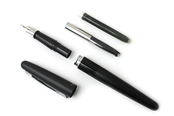 Pilot Fountain Pen MR1 Classic Black Barrel Medium Nib