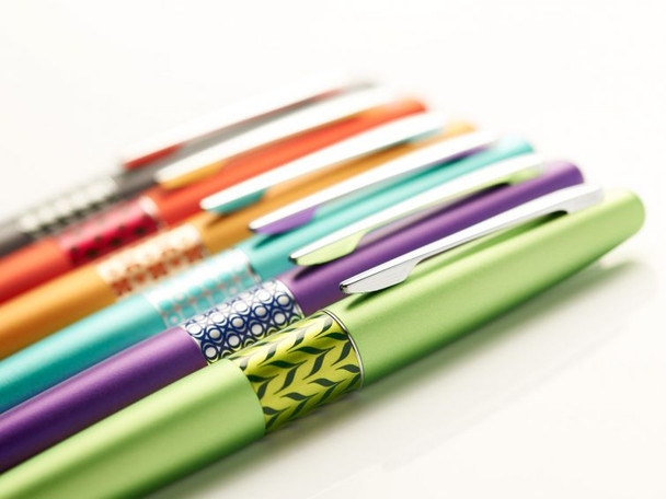 Pilot MR3 Red Wave Black Ink Retro Pop Ballpoint Pen Medium Premium