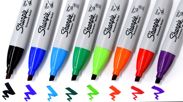 Sharpie Permanent Marker Black Chisel Tip Box of 12